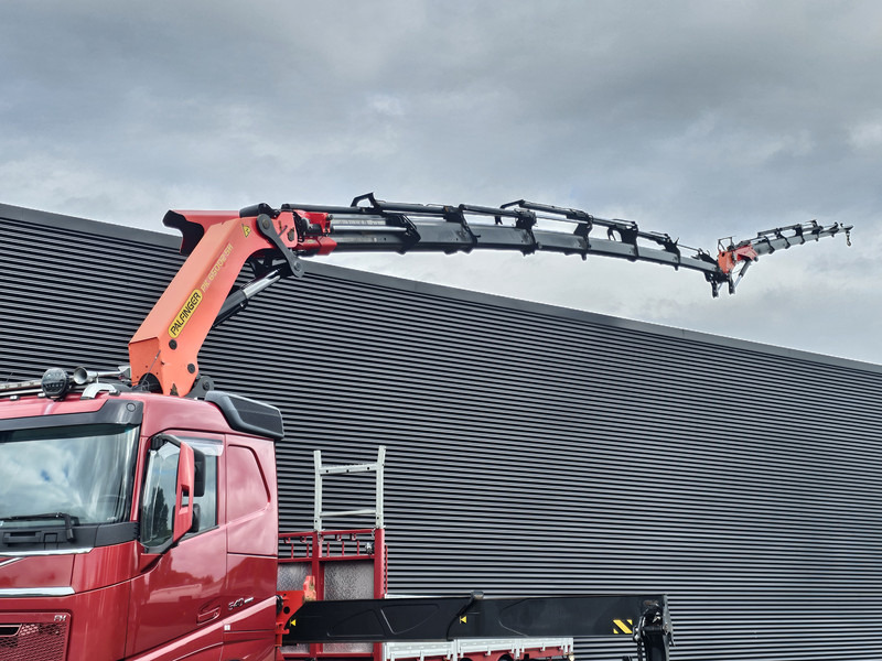 Volvo FH 540 8x2/6 / PALFINGER 65 t/m CRANE + JIB - Camion plateau, Camion grue: photos 2 Volvo FH 540 8x2/6 / PALFINGER 65 t/m CRANE + JIB - Camion plateau, Camion grue: photos 2