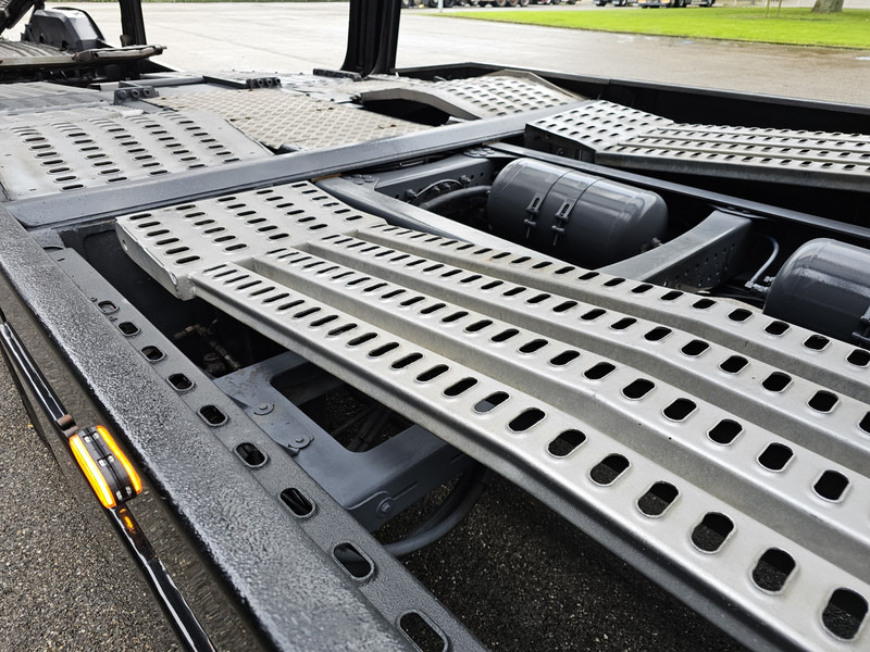 Camion porte-voitures Volvo FH500 / AUTOTRANSPORT / LOHR CONSTRUCTION / COMBI: photos 14