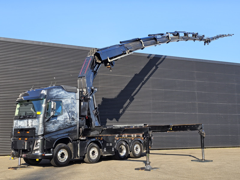 Volvo FH540 8x2-6 / FASSI F1650 / JIB + WINCH / CRANE - Camion grue: photos 1 Volvo FH540 8x2-6 / FASSI F1650 / JIB + WINCH / CRANE - Camion grue: photos 1