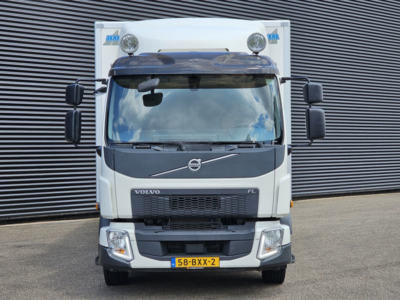 Volvo FL250 / 4X2 / ELECTRO-COOLING / LIFT / KOFFER / LBW - Camion fourgon: photos 5 Volvo FL250 / 4X2 / ELECTRO-COOLING / LIFT / KOFFER / LBW - Camion fourgon: photos 5