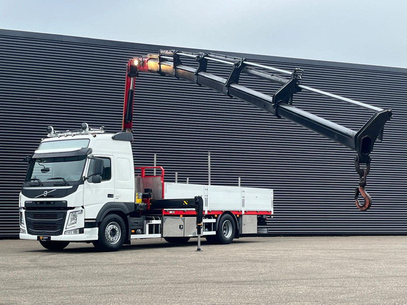 Volvo FM420 4x2 / PALFINGER 18502 - 17 mtr / CRANE / KRAN - Camion grue: photos 2 Volvo FM420 4x2 / PALFINGER 18502 - 17 mtr / CRANE / KRAN - Camion grue: photos 2