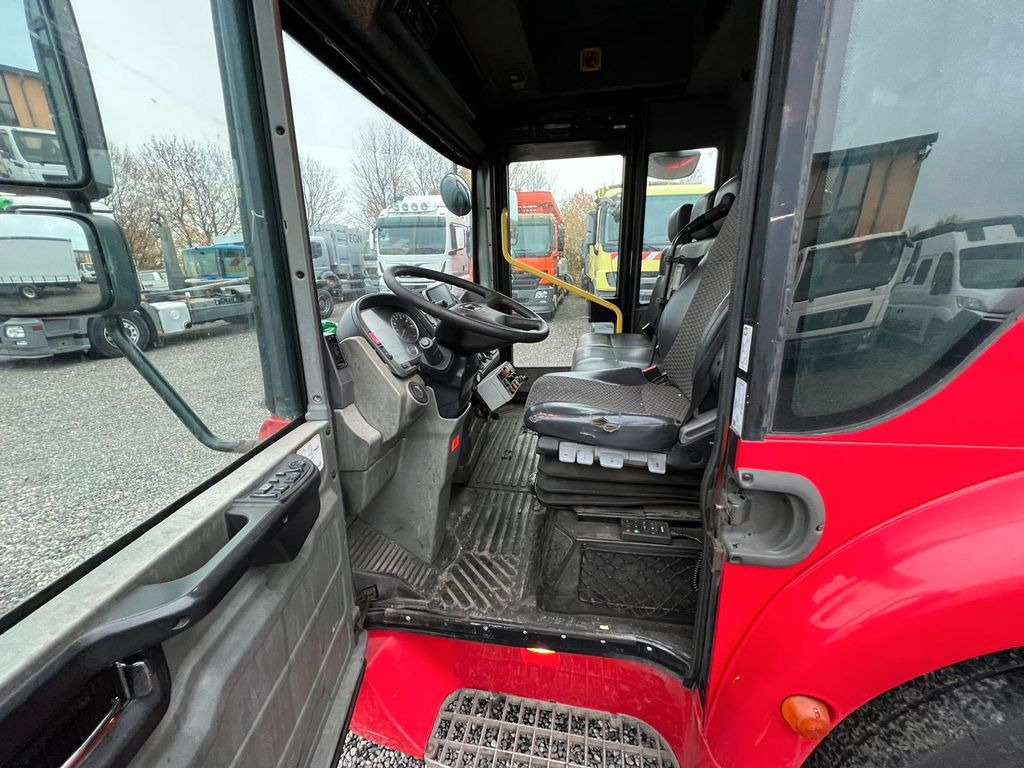 MAN 28.350 6X2 als Fahrgestell mit oder ohne Aufbau - Châssis cabine: photos 3 MAN 28.350 6X2 als Fahrgestell mit oder ohne Aufbau - Châssis cabine: photos 3