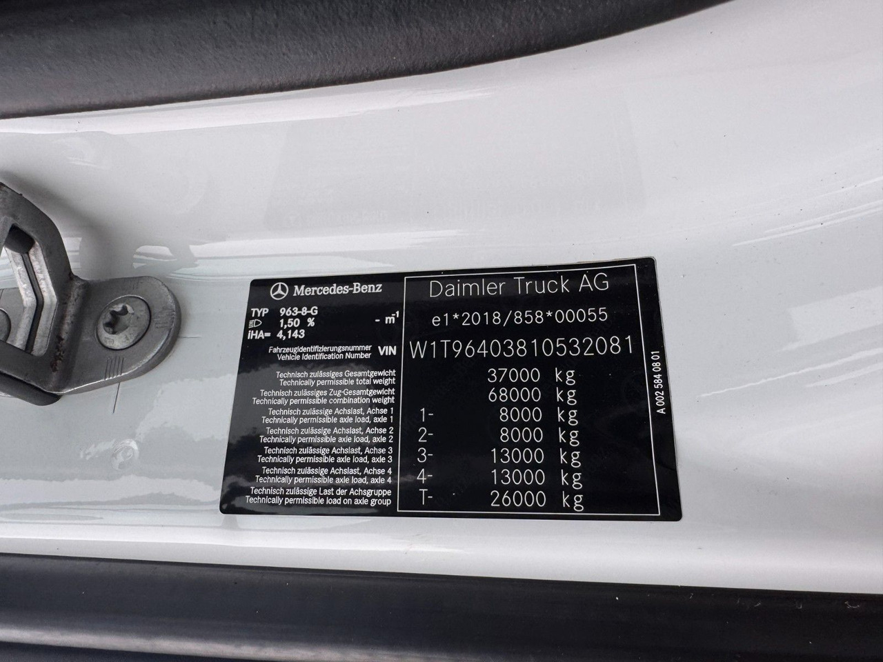 Mercedes-Benz 3748 8X4 Meiller Abroller mit Funk Top  Zustand - Camion ampliroll: photos 3 Mercedes-Benz 3748 8X4 Meiller Abroller mit Funk Top  Zustand - Camion ampliroll: photos 3