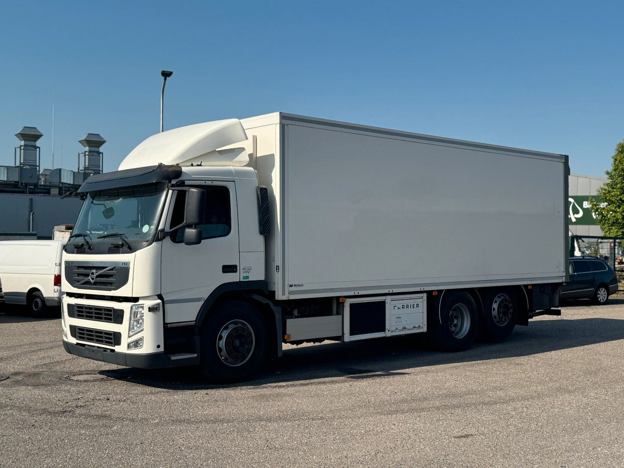 Volvo FM 410 6X2 Kühlkoffer mit Carrier Diesel & Strom - Camion frigorifique: photos 1 Volvo FM 410 6X2 Kühlkoffer mit Carrier Diesel & Strom - Camion frigorifique: photos 1