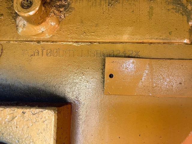 CAT D8T - Bulldozer: photos 2 CAT D8T - Bulldozer: photos 2