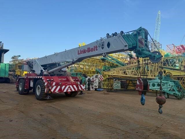 Link-Belt RTC8050-2 - Grue automotrice lente: photos 4 Link-Belt RTC8050-2 - Grue automotrice lente: photos 4