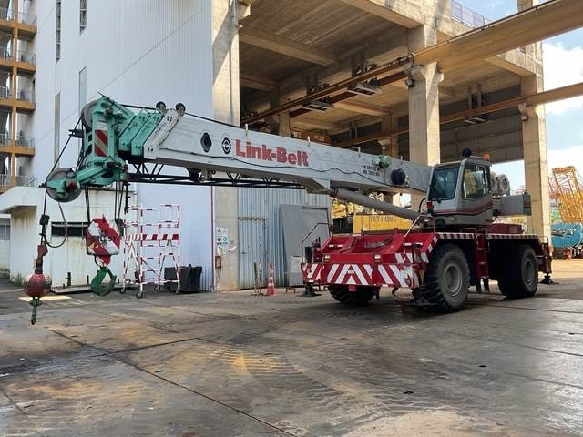 Link-Belt RTC8050-2 - Grue automotrice lente: photos 1 Link-Belt RTC8050-2 - Grue automotrice lente: photos 1