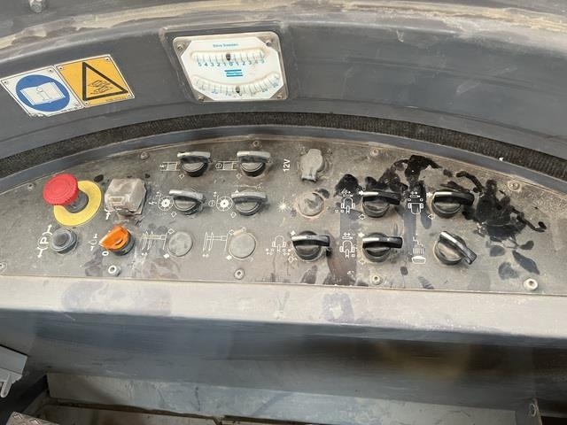 Atlas Copco Boomer L2C - Machine d'exploitation minière: photos 3 Atlas Copco Boomer L2C - Machine d'exploitation minière: photos 3