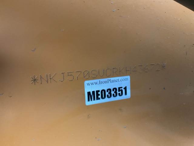 Tractopelle CASE 570SV: photos 14
