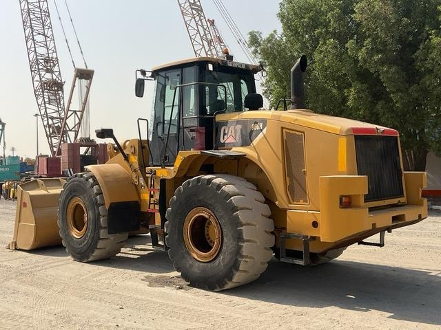 CAT 966H - Chargeuse sur pneus: photos 2 CAT 966H - Chargeuse sur pneus: photos 2