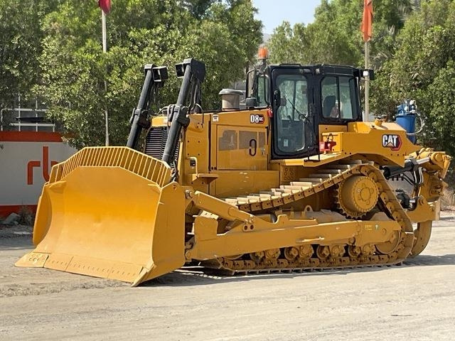 CAT D8GC - Bulldozer: photos 1 CAT D8GC - Bulldozer: photos 1