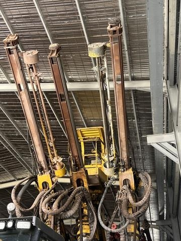 Epiroc Boomer XE3C - Machine d'exploitation minière: photos 5 Epiroc Boomer XE3C - Machine d'exploitation minière: photos 5