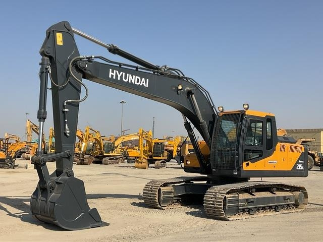 Hyundai R215L - Pelle sur chenille: photos 1 Hyundai R215L - Pelle sur chenille: photos 1
