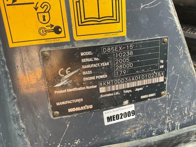 Komatsu D85EX-15 - Bulldozer: photos 5 Komatsu D85EX-15 - Bulldozer: photos 5