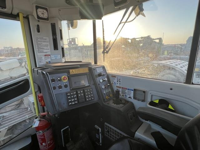 Machine d'exploitation minière Sandvik DT923i: photos 11 Machine d'exploitation minière Sandvik DT923i: photos 11