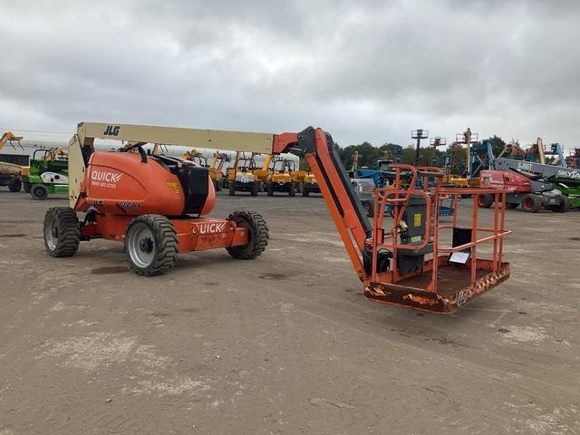 JLG 600AJ - Nacelle articulée: photos 4 JLG 600AJ - Nacelle articulée: photos 4