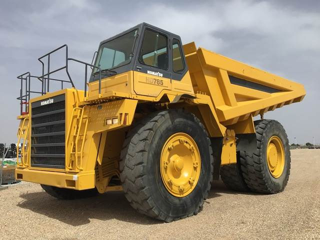 Komatsu HD785-5 - Tombereau rigide: photos 1 Komatsu HD785-5 - Tombereau rigide: photos 1