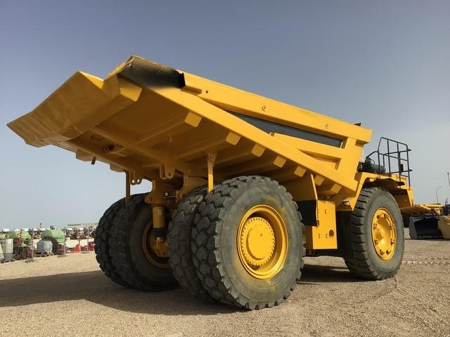 Komatsu HD785-5 - Tombereau rigide: photos 3 Komatsu HD785-5 - Tombereau rigide: photos 3