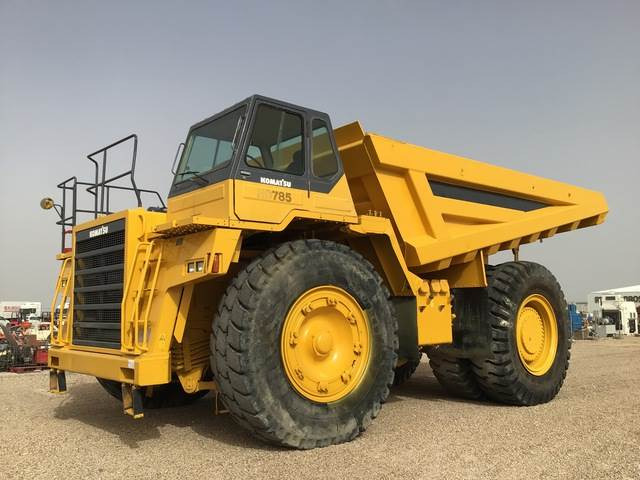 Komatsu HD785-5 - Tombereau rigide: photos 1 Komatsu HD785-5 - Tombereau rigide: photos 1