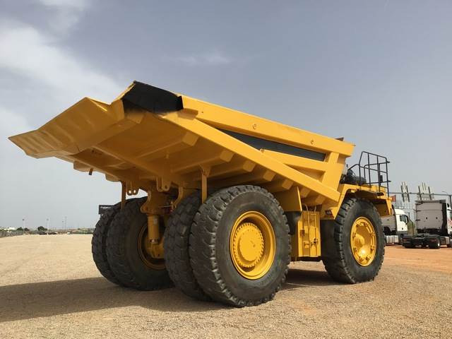 Komatsu HD785-5 - Tombereau rigide: photos 3 Komatsu HD785-5 - Tombereau rigide: photos 3