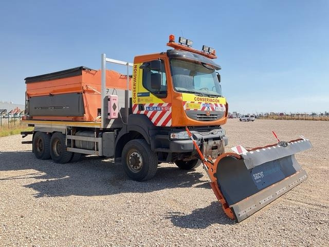 Renault Kerax 430DXI - Engin de déneigement: photos 4 Renault Kerax 430DXI - Engin de déneigement: photos 4