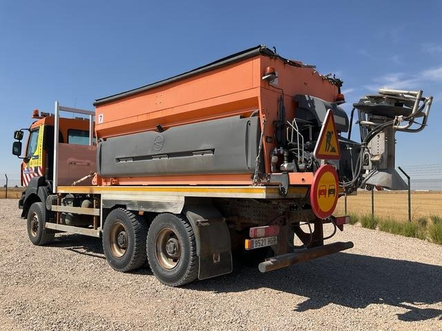 Renault Kerax 430DXI - Engin de déneigement: photos 2 Renault Kerax 430DXI - Engin de déneigement: photos 2