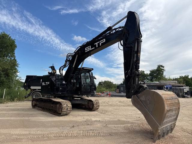 Hitachi ZX225USLC-6 - Pelle sur chenille: photos 5 Hitachi ZX225USLC-6 - Pelle sur chenille: photos 5