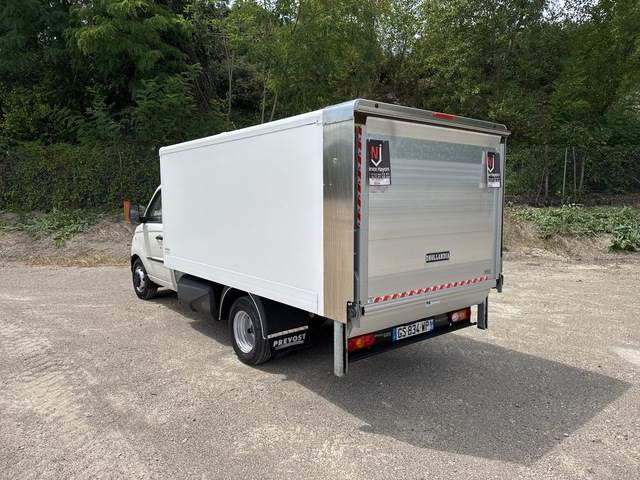 Piaggio Porter NP6 - Fourgon utilitaire: photos 2 Piaggio Porter NP6 - Fourgon utilitaire: photos 2