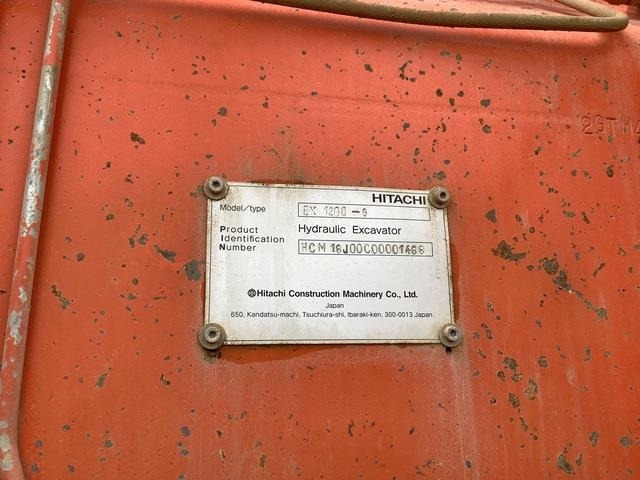 Pelle sur chenille Hitachi EX1200-6: photos 6