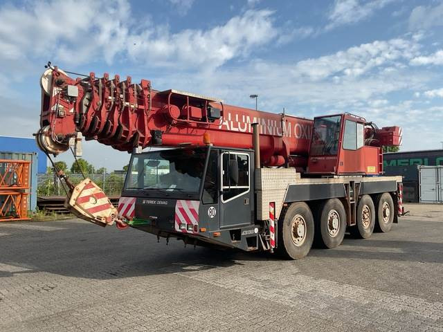 Terex Demag AC80-1 - Grue tout-terrain: photos 1 Terex Demag AC80-1 - Grue tout-terrain: photos 1