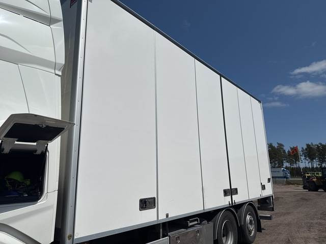 Camion fourgon DAF XF 530 FAN: photos 10