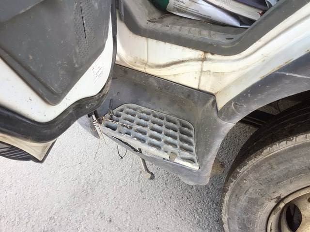 Balayeuse de voirie Mitsubishi Canter: photos 11