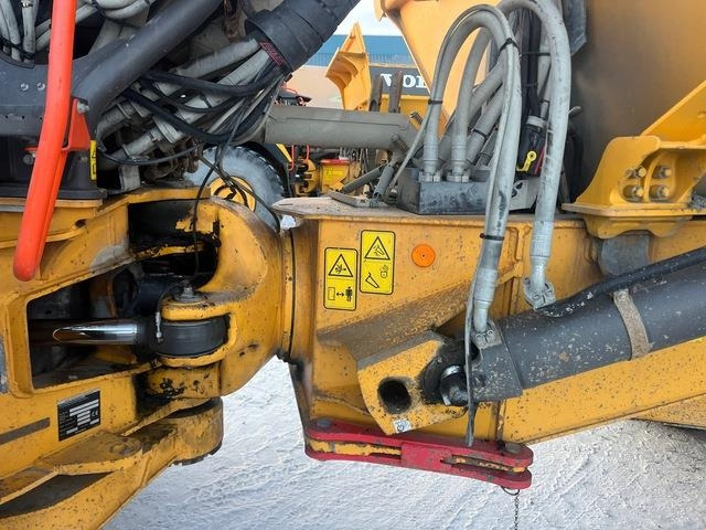 Tombereau articulé Volvo A45G: photos 10 Tombereau articulé Volvo A45G: photos 10