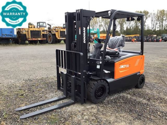 Doosan B30X-7 PLUS - Chariot élévateur électrique: photos 1 Doosan B30X-7 PLUS - Chariot élévateur électrique: photos 1