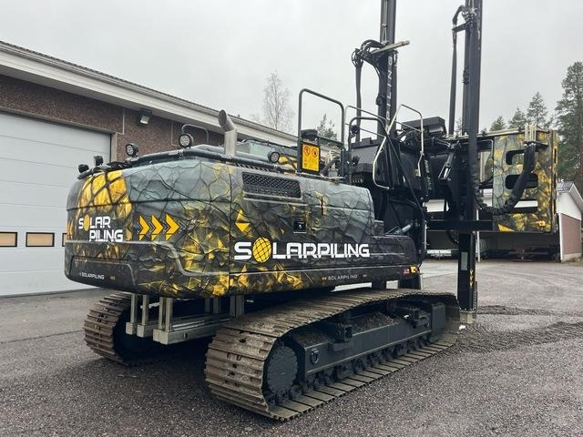 Solar Pilling Hydraulic Pilling Device/ Proto - Mât de battage: photos 3 Solar Pilling Hydraulic Pilling Device/ Proto - Mât de battage: photos 3