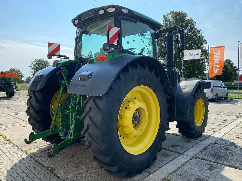 John Deere 6215R AutoPowr 50km/h - Tracteur agricole: photos 3 John Deere 6215R AutoPowr 50km/h - Tracteur agricole: photos 3