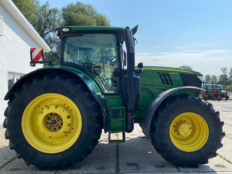 John Deere 6215R AutoPowr 50km/h - Tracteur agricole: photos 2 John Deere 6215R AutoPowr 50km/h - Tracteur agricole: photos 2