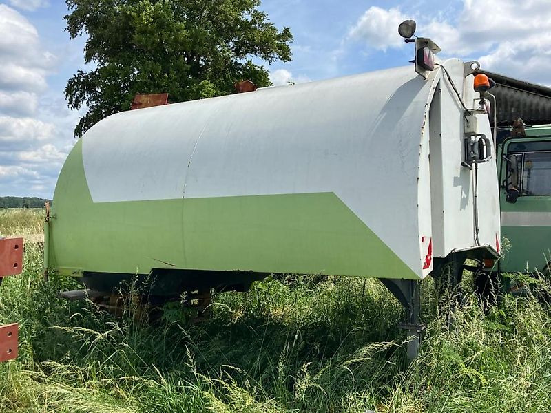 SGT Gülleaufbau für Claas Xerion 3800 VC - Tonne à lisier: photos 5 SGT Gülleaufbau für Claas Xerion 3800 VC - Tonne à lisier: photos 5