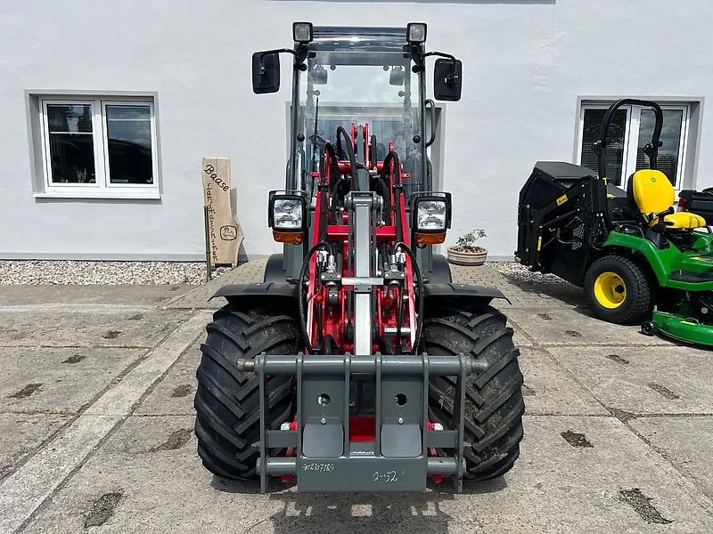 Weidemann 1160 StVZO + Front- u. Heckscheibe - Chargeuse sur pneus: photos 3 Weidemann 1160 StVZO + Front- u. Heckscheibe - Chargeuse sur pneus: photos 3