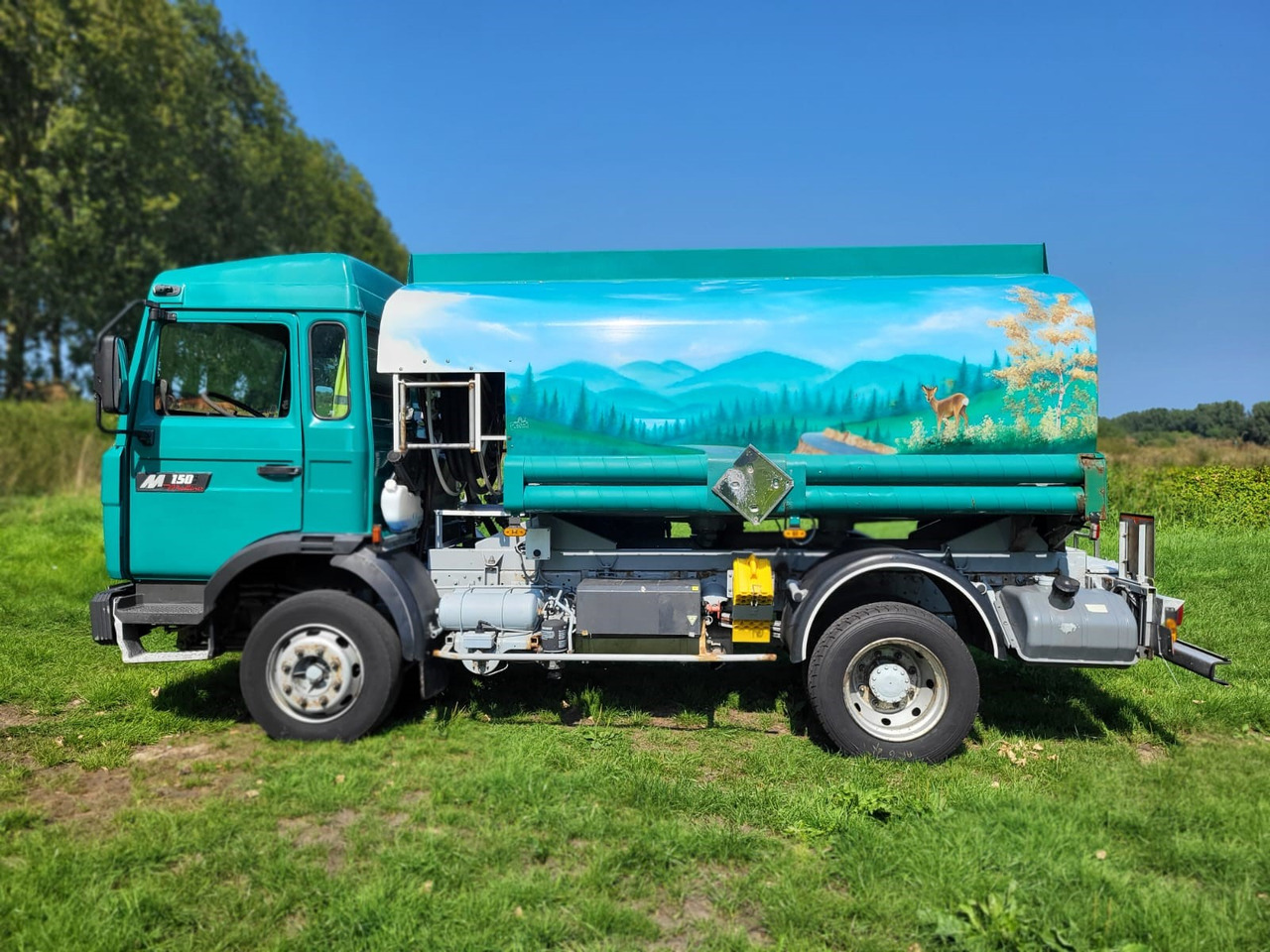 Renault Midliner 150 - Camion citerne: photos 2 Renault Midliner 150 - Camion citerne: photos 2