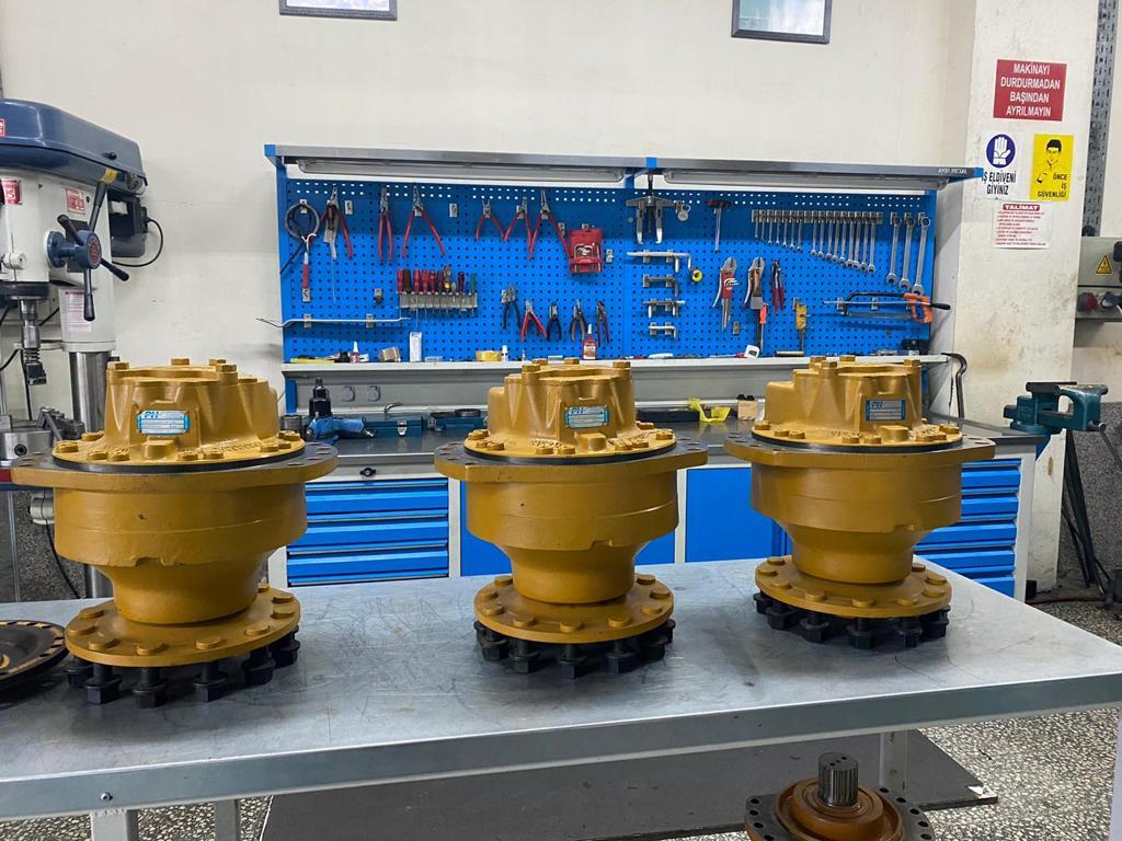 POCLAIN MS18-2-621-A1B-1720-EJ00 - Moteur hydraulique pour Engins de chantier: photos 3 POCLAIN MS18-2-621-A1B-1720-EJ00 - Moteur hydraulique pour Engins de chantier: photos 3