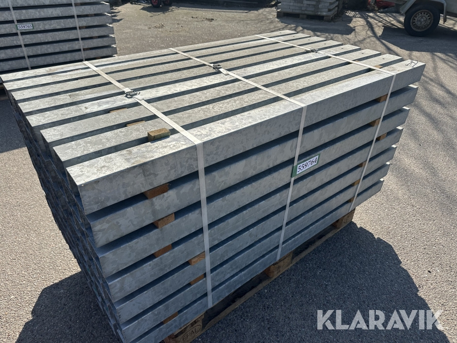 Matériel de chantier Galvaniserede stolper 1,5m lange - 57 styk: photos 1
