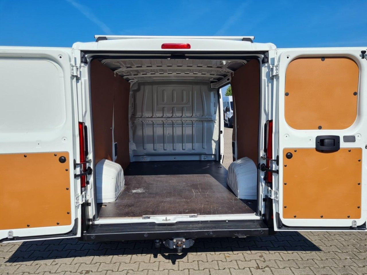 Fourgonnette Citroën Jumper 33 Kasten 2,2 HDi L2H1 Klima Tempomat AHK: photos 19