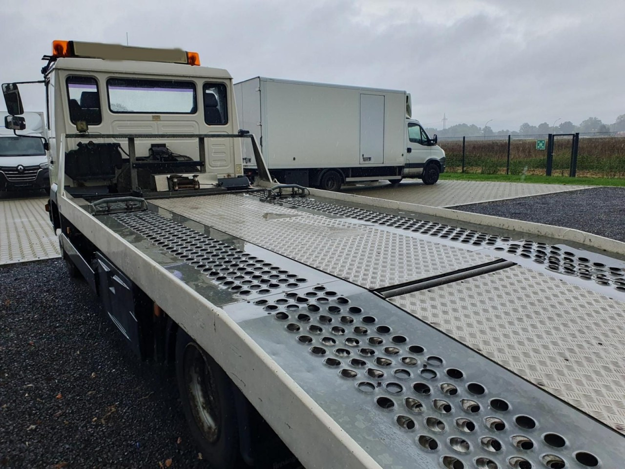 Man LE 8.180 Autotransporter evtl. mit Anhänger - Camion porte-voitures: photos 5 Man LE 8.180 Autotransporter evtl. mit Anhänger - Camion porte-voitures: photos 5