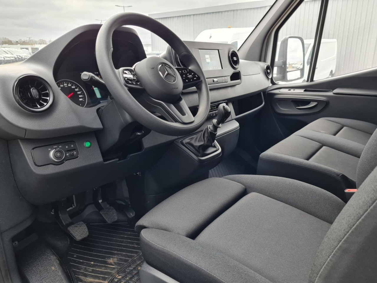 Fourgon grand volume Mercedes-Benz Sprinter 315 Koffer lang MBux KLIMA NAVI TEMPOMAT: photos 7