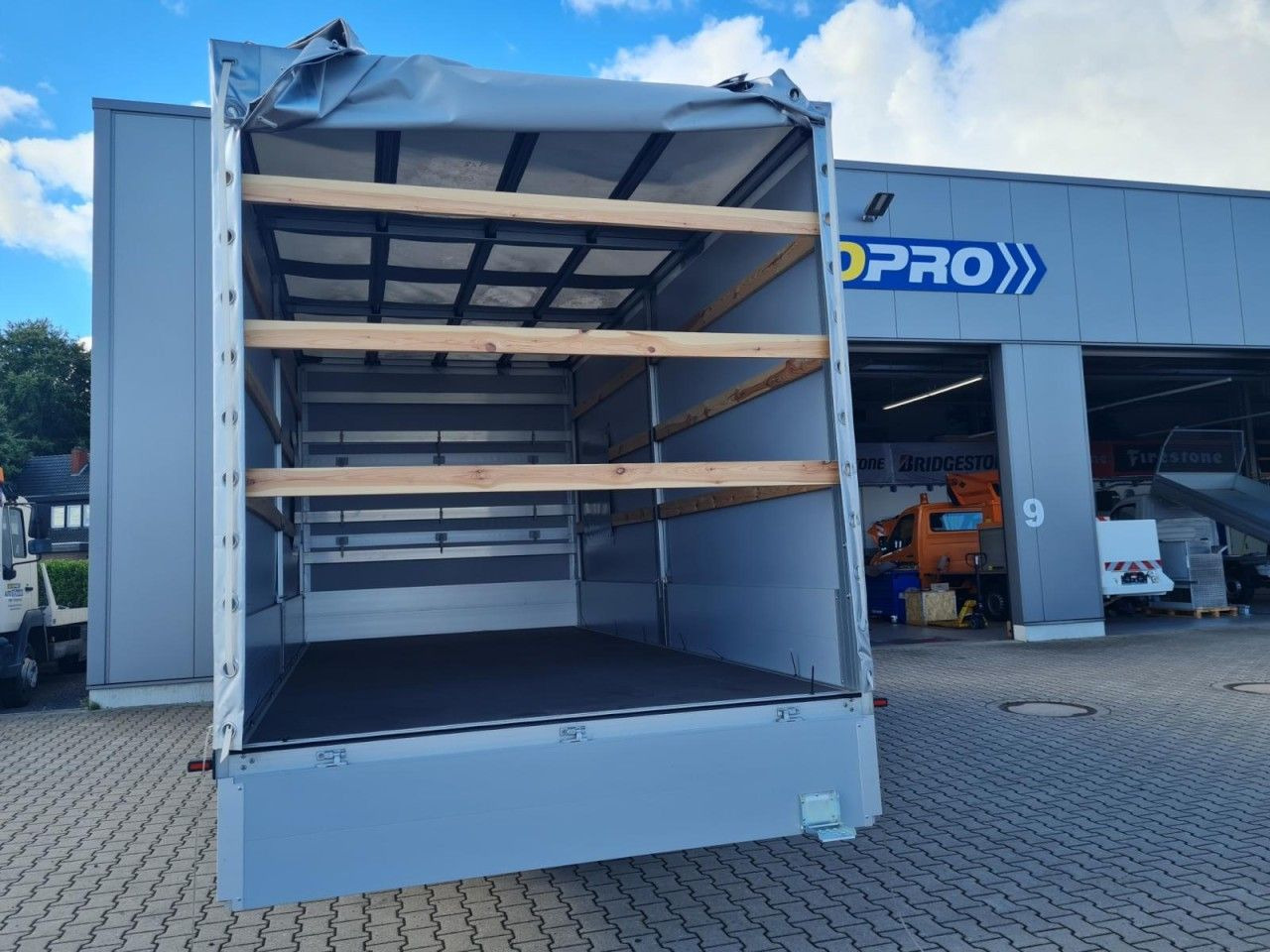 Utilitaire rideaux coulissants (PLSC) Mercedes-Benz Sprinter 317 CDI Pritsche Plane Schlafkab. RWD: photos 6