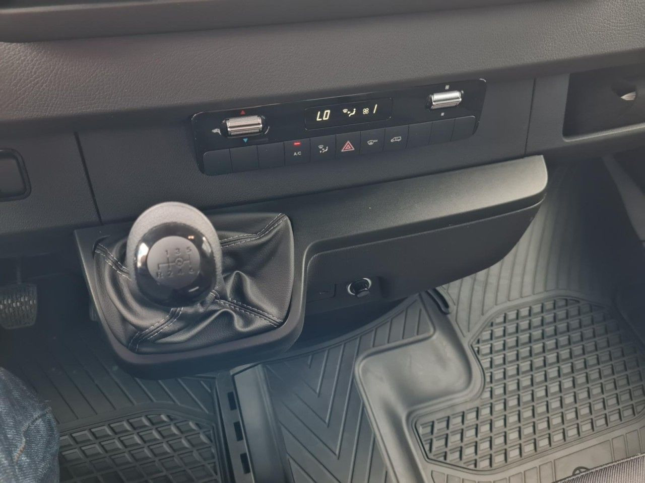 Utilitaire rideaux coulissants (PLSC) Mercedes-Benz Sprinter 317 CDI Pritsche Plane Schlafkab. RWD: photos 13