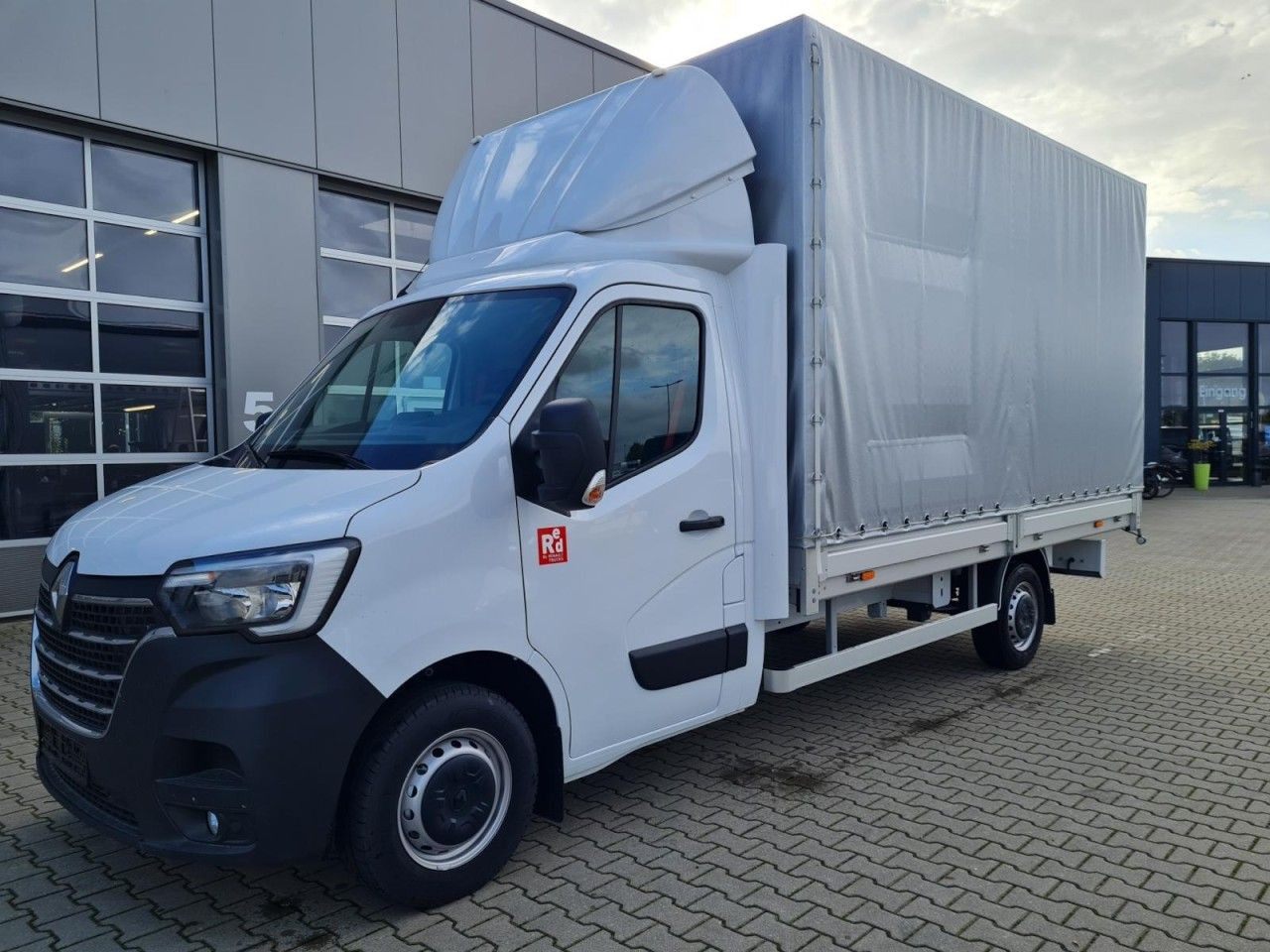 Renault Master 3,5t Pritsche Schiebe Plane ERGO KLIMA TE - Utilitaire rideaux coulissants (PLSC): photos 3 Renault Master 3,5t Pritsche Schiebe Plane ERGO KLIMA TE - Utilitaire rideaux coulissants (PLSC): photos 3