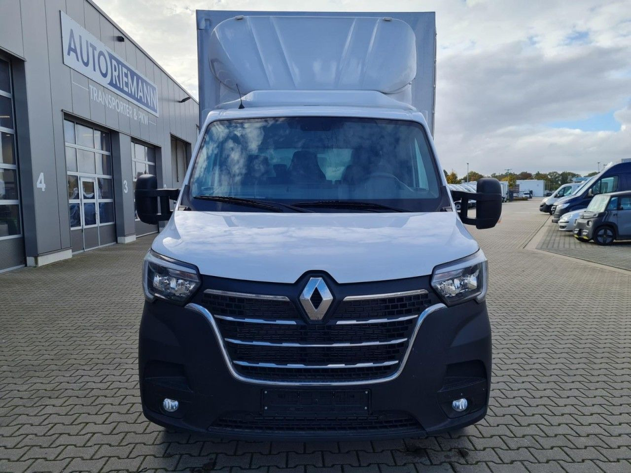 Renault Master 3,5t Pritsche Schiebe Plane ERGO TEMPOMAT - Utilitaire rideaux coulissants (PLSC): photos 2 Renault Master 3,5t Pritsche Schiebe Plane ERGO TEMPOMAT - Utilitaire rideaux coulissants (PLSC): photos 2