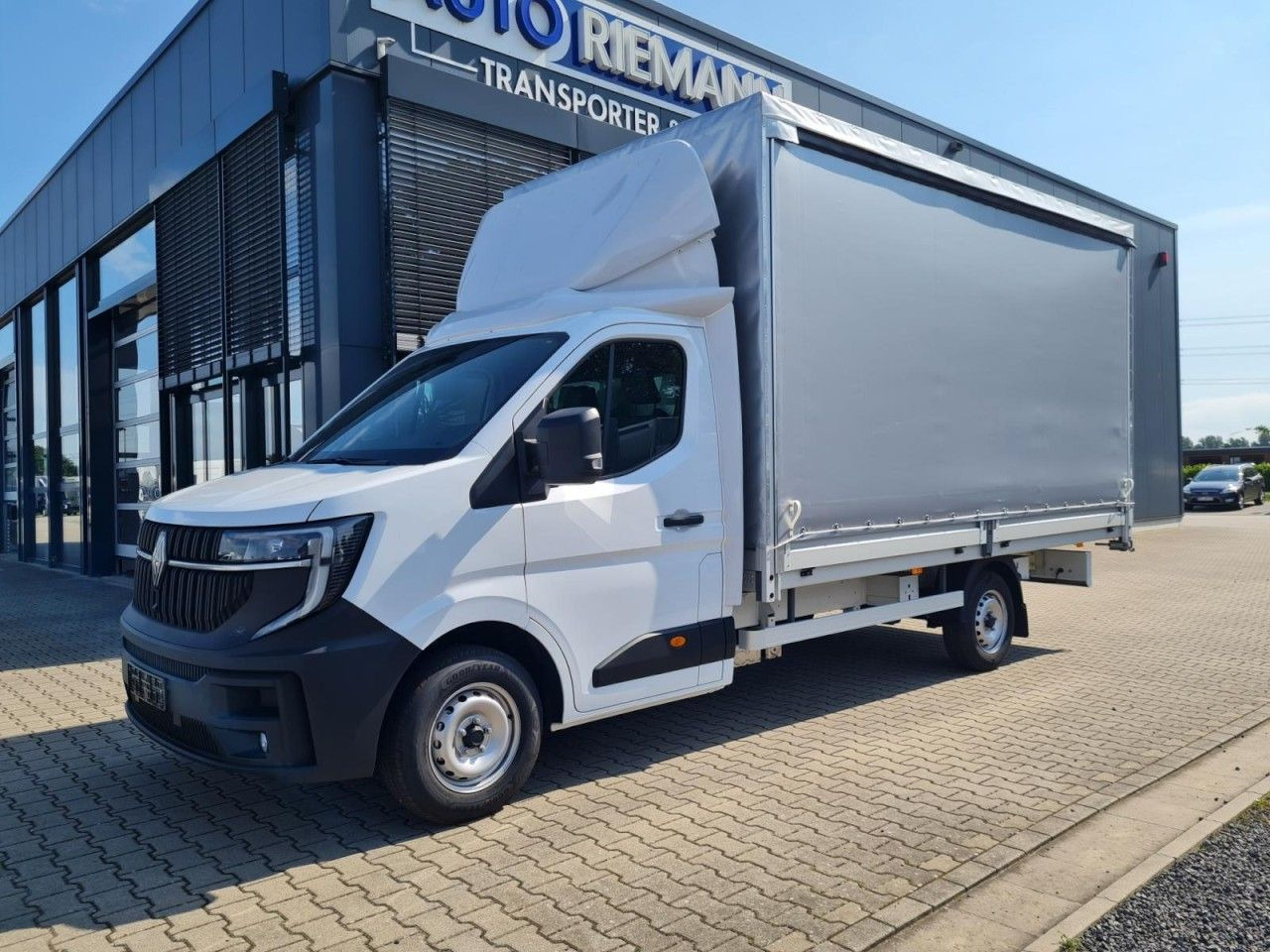 Renault Master 35 Pritsche Schiebe Plane dCi 170 - Utilitaire rideaux coulissants (PLSC): photos 3 Renault Master 35 Pritsche Schiebe Plane dCi 170 - Utilitaire rideaux coulissants (PLSC): photos 3